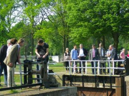 Verruiming openingstijden brug en sluizen Vecht 